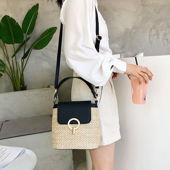 Just In! 🆕 VERONA Straw Weave Bucket Bag - Picture 4 of 8